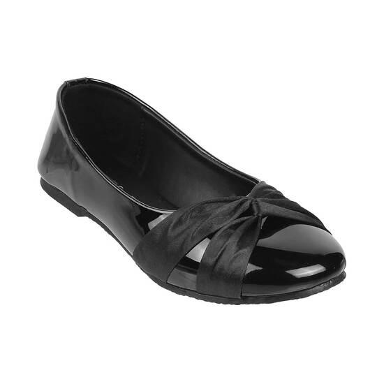 Girls Black Casual Ballerinas